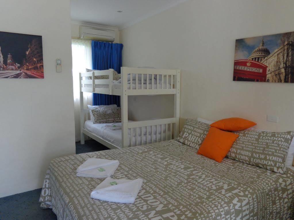 Bogong Moth Motel 芒特比尤蒂 外观 照片