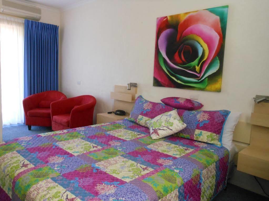 Bogong Moth Motel 芒特比尤蒂 外观 照片